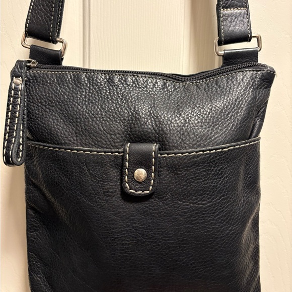 Roots Handbags - Roots Black Leather Crossbody Bag